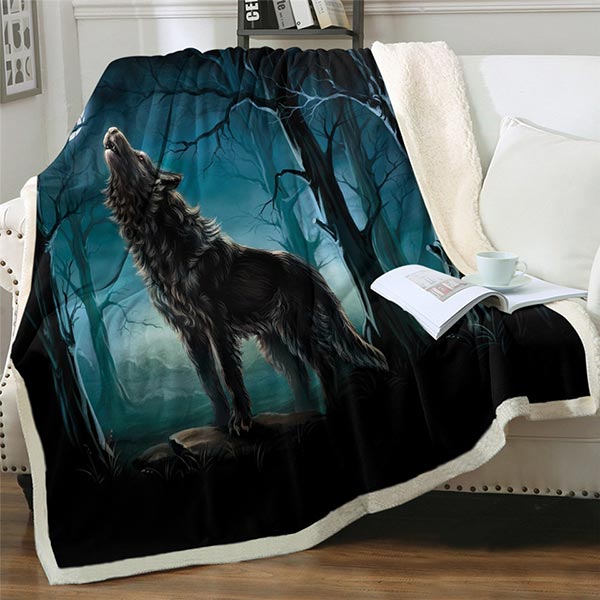 PLAID LOUP <br> EN FORÊT